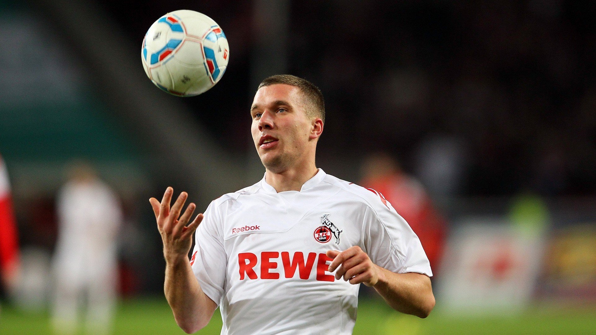 爱游戏电脑版官网-“足球产业链全面升级，打造国际竞争力”，足球产业规模